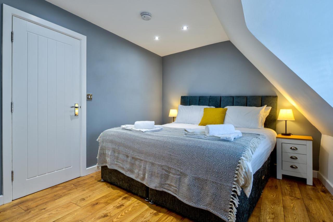 Stamford Central Stay - Stylish 2-Bed Apartment With Wifi Esterno foto